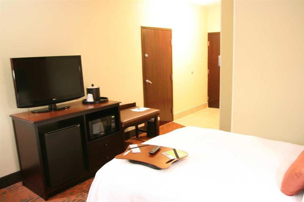 Hampton Inn Ashland Habitación foto